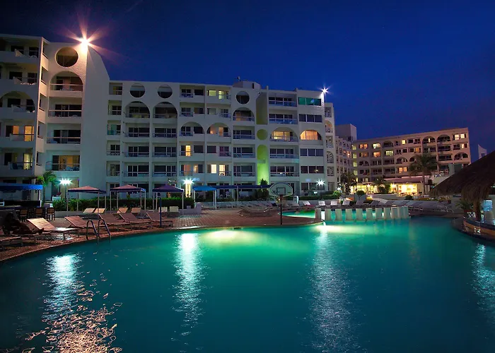 Aquamarina Beach Hotel Cancun